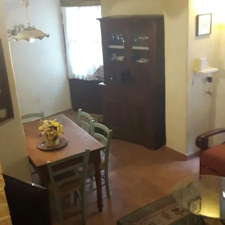 Casa Costanza